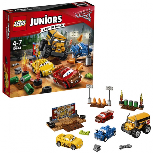 Lego Juniors гонка сумасшедшая восьмерка 10744