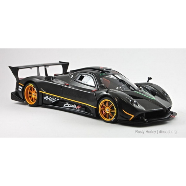 Машина радиоуправляемая pagani zonda r черная Rastar 38010B