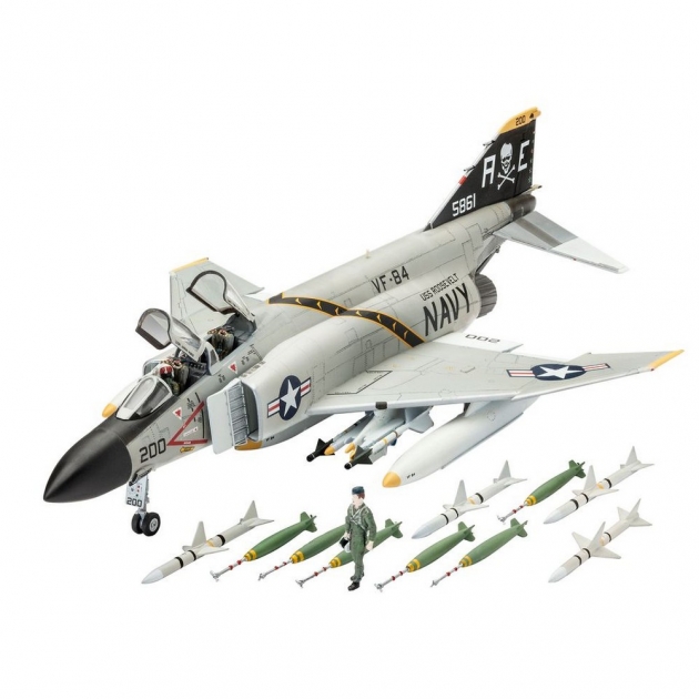 Модель Revell Истребитель F-4J Phantom 03941R