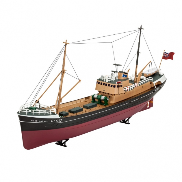 Модель корабля Revell североморский промысловый траулер 1:142 05204R