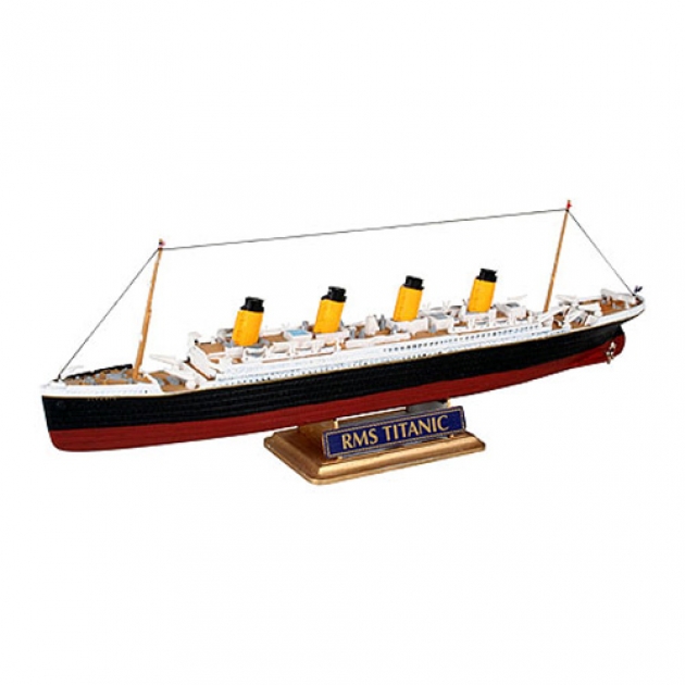 Набор Корабль Revell RMS Titanic 65804